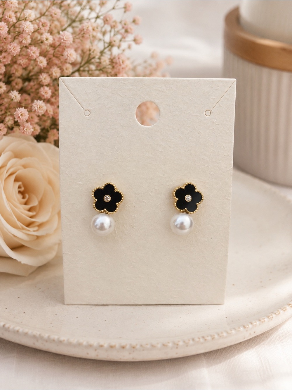 Black Clover Pearl Drop Earrings ✨